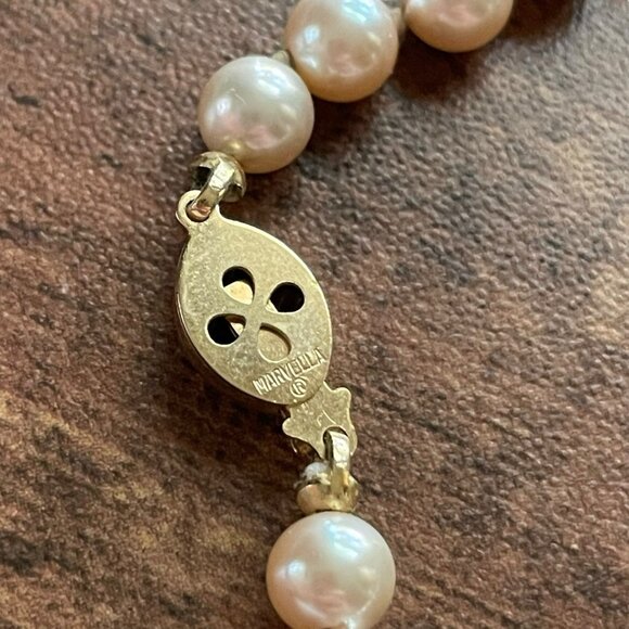Vintage Marvella Faux Pearl Bracelet Gold Tone Slide Clasp 7" Knotted Preppy - Picture 6 of 7